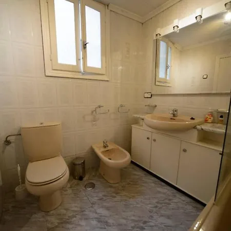 شقة Your In Near Postiguet Beach! لقنت