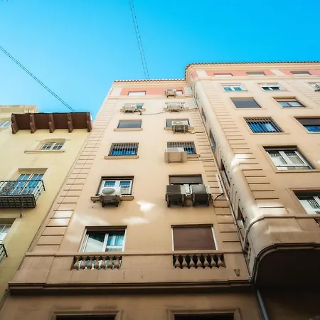 Your In Near Postiguet Beach!