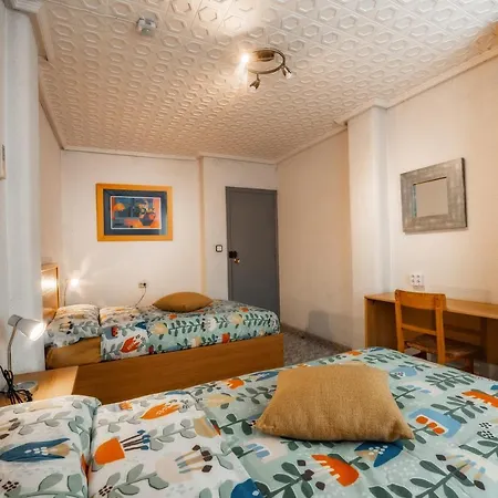 شقة Your In Near Postiguet Beach!