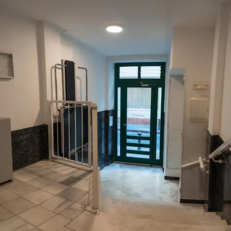 Your In Near Postiguet Beach! لقنت