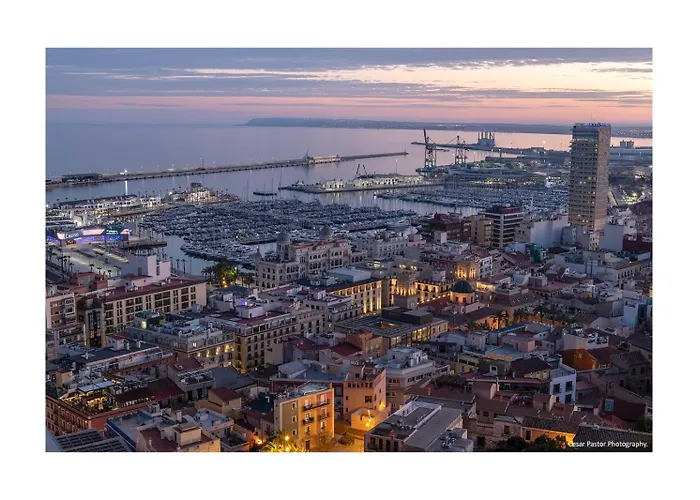 Appartement Your In Near Postiguet Beach! Alicante