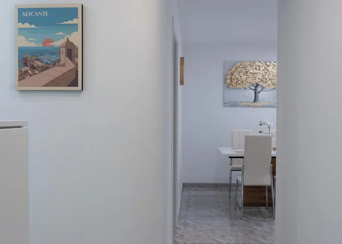 Your In Near Postiguet Beach! Appartement Alicante